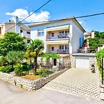 Cozy Nur 200 Meter Zum Sandstrand Mit Meerblick Und Parkplatz Apartman